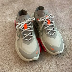 Nike fontanka sneakers size 6 $98